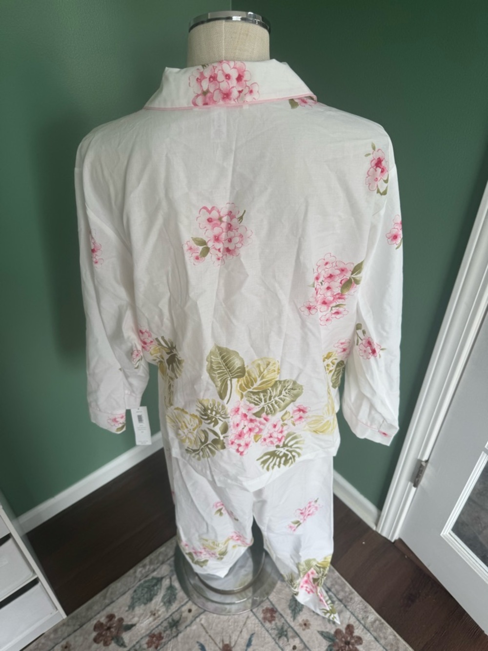 NWT Oscar De La Renta pajamas - Picture 9 of 13